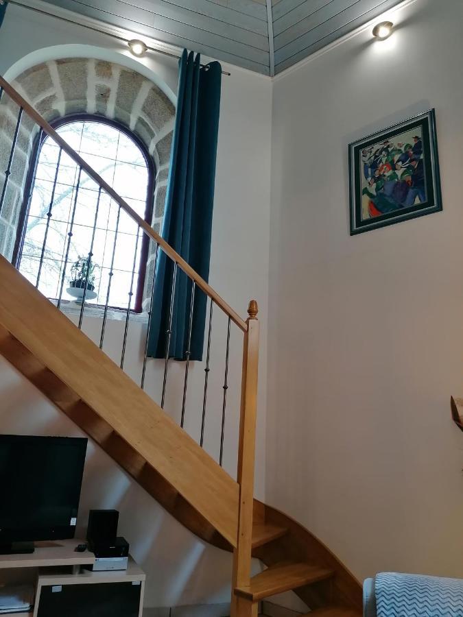 Gite Atypique Dans Une Chapelle Briec エクステリア 写真